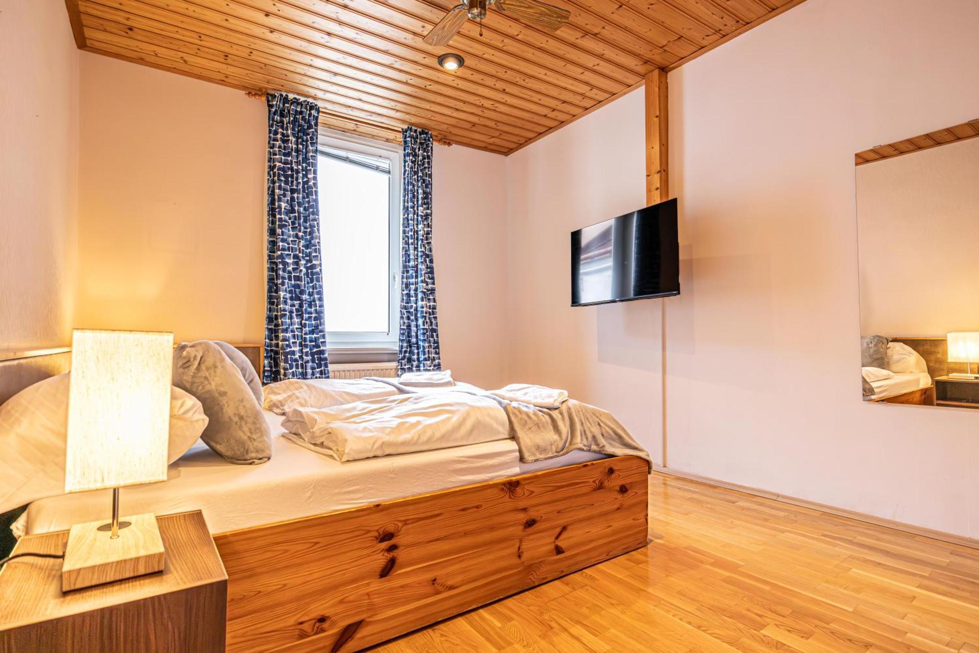 Vienna's Finest Spacious 2br & 1lr Wien